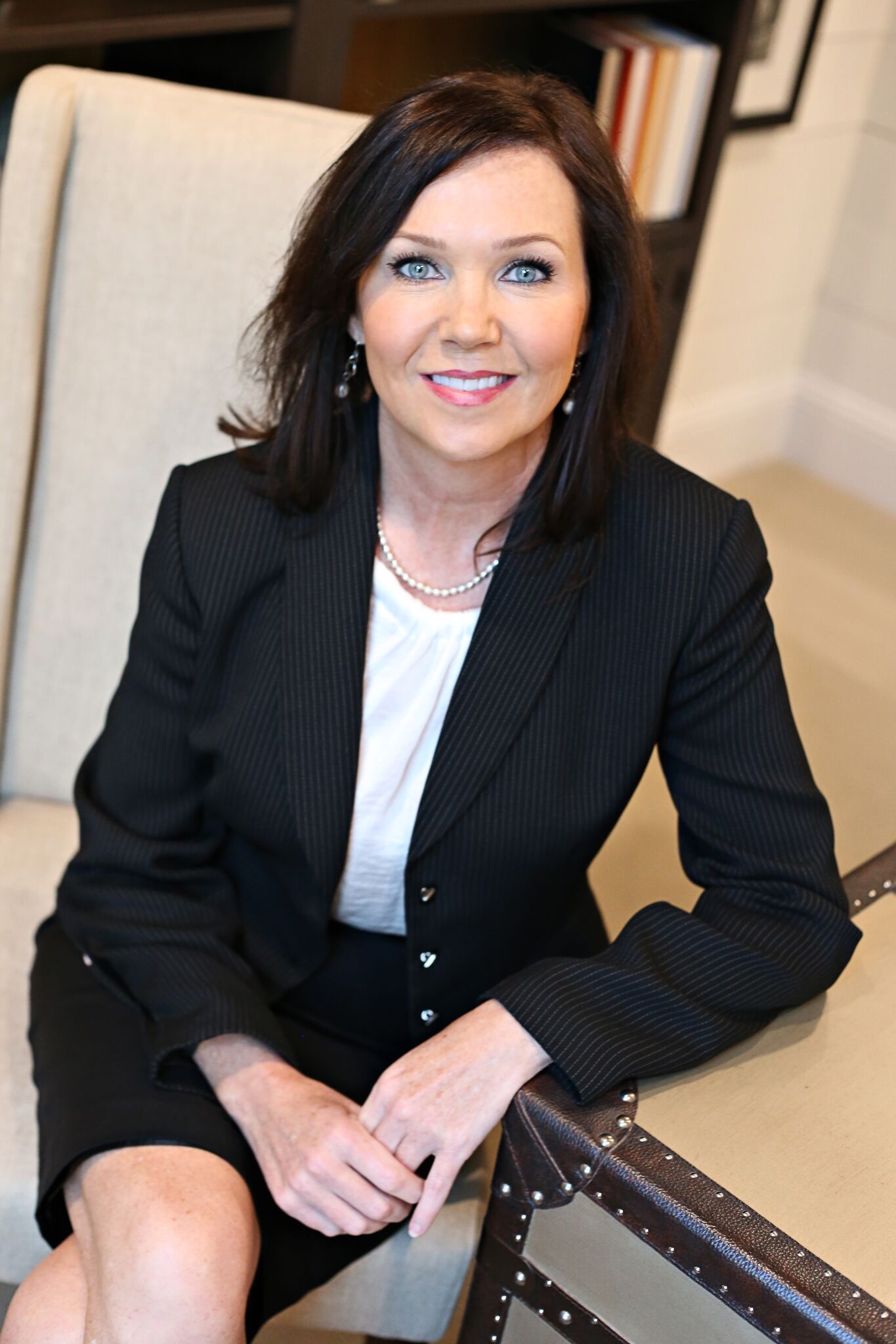 2018 Headshot christy martin